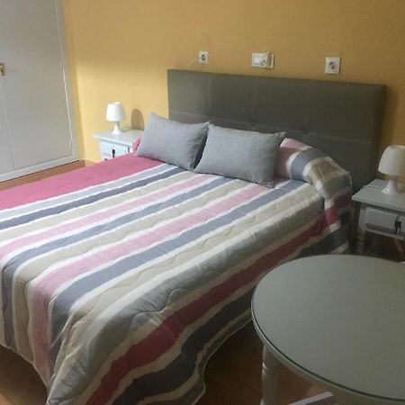 Отель Hostal Restaurante Milenium Торремехия Экстерьер фото