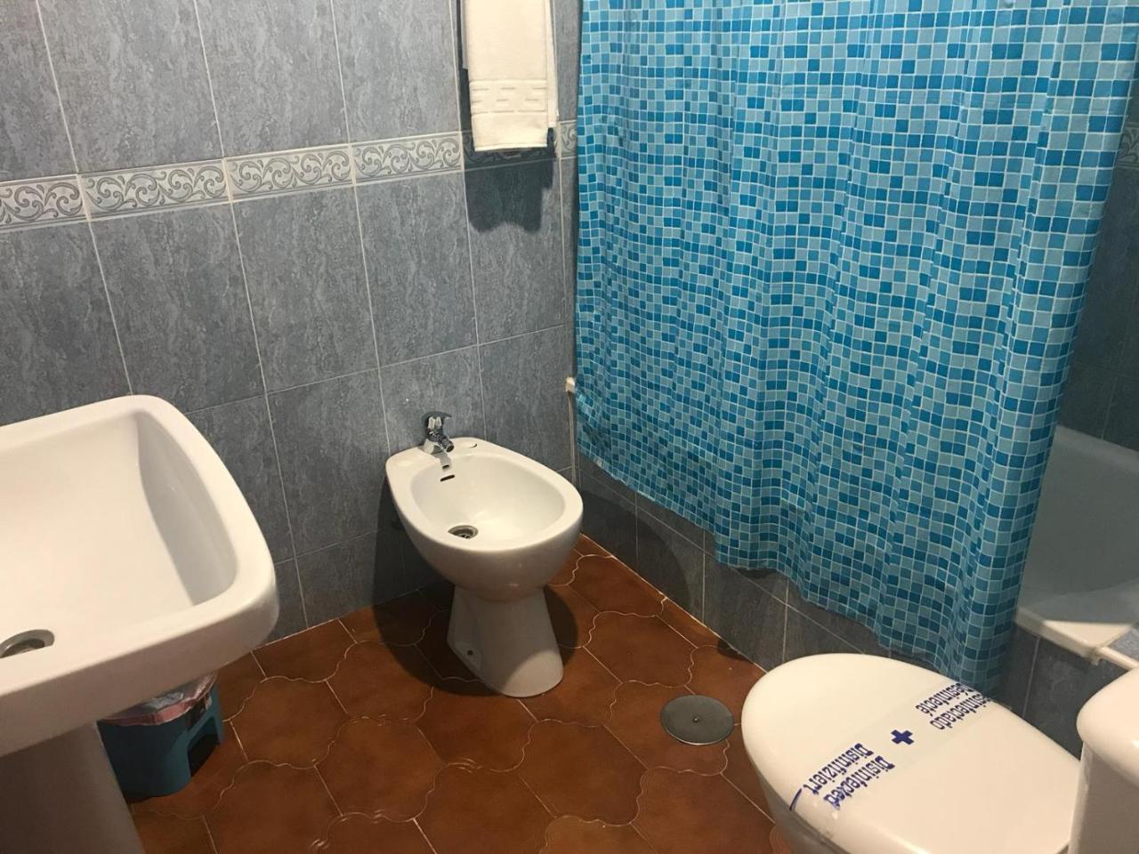 Отель Hostal Restaurante Milenium Торремехия Экстерьер фото